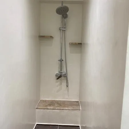 Apartment D&d *
